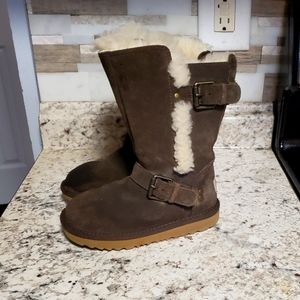 UGG Girls boots Size  10
